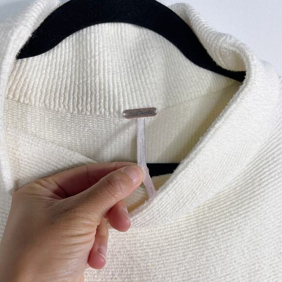 Free People Small Cream Ottoman Slouchy Tunic Sweater Pullover Cotton Oversized - Picture 6 of 11